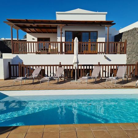 Luxury 4-Bedroom Villa With Heated Pool + Sea View Playa Blanca  Exteriér fotografie