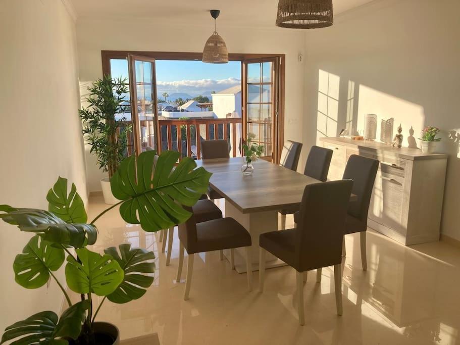 Luxury 4-Bedroom Villa With Heated Pool + Sea View Playa Blanca  Exteriér fotografie