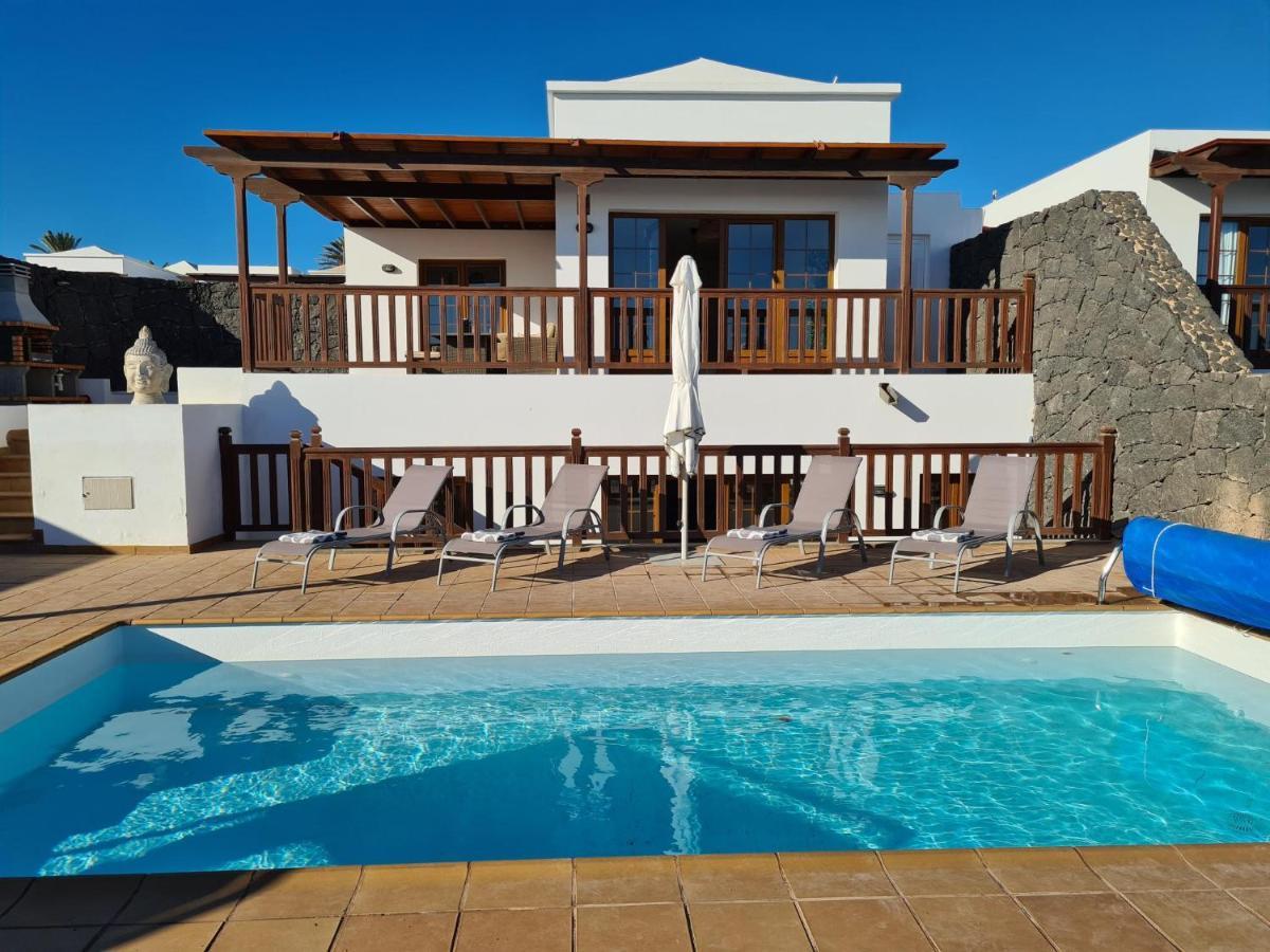 Luxury 4-Bedroom Villa With Heated Pool + Sea View Playa Blanca  Exteriér fotografie